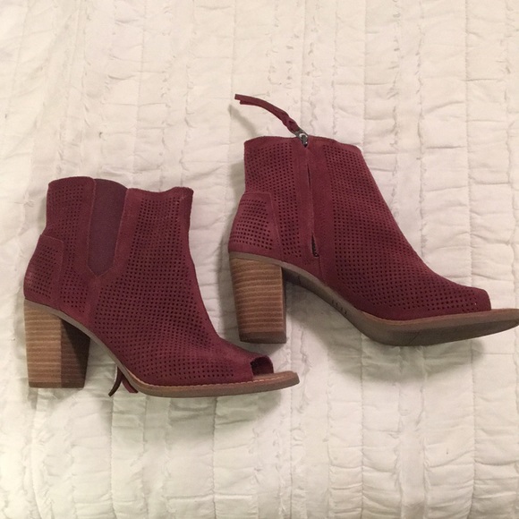 burgundy open toe boots